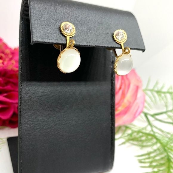 VINTAGE⚜️ANTIQUE Moonstone Dangle Clip Earrings - Picture 4 of 10